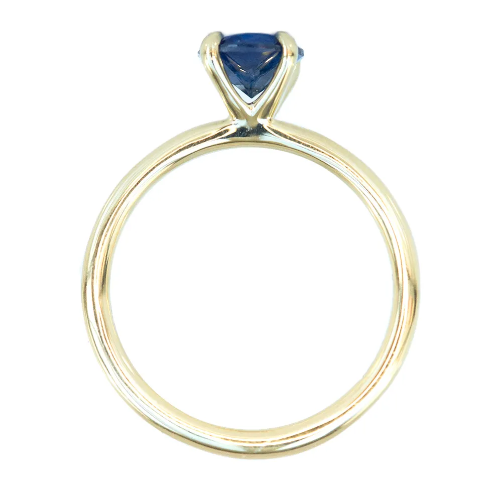 1.03ct Round Blue Sapphire Solitaire In 18k Yellow Gold