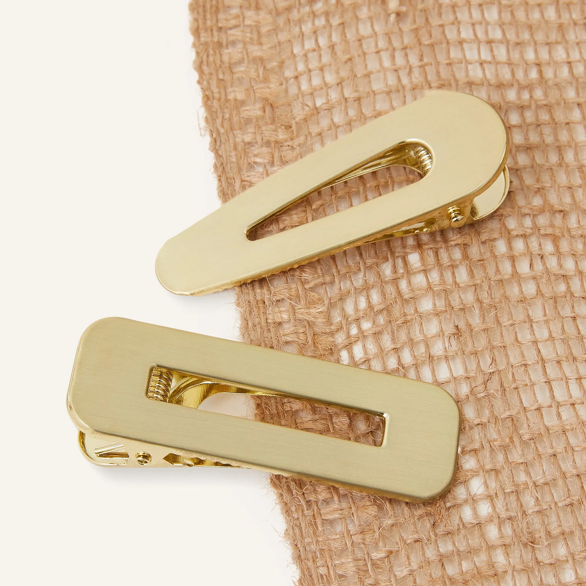 Accessorize London Gold Set Of 2 Brushed Metal Snap Clip