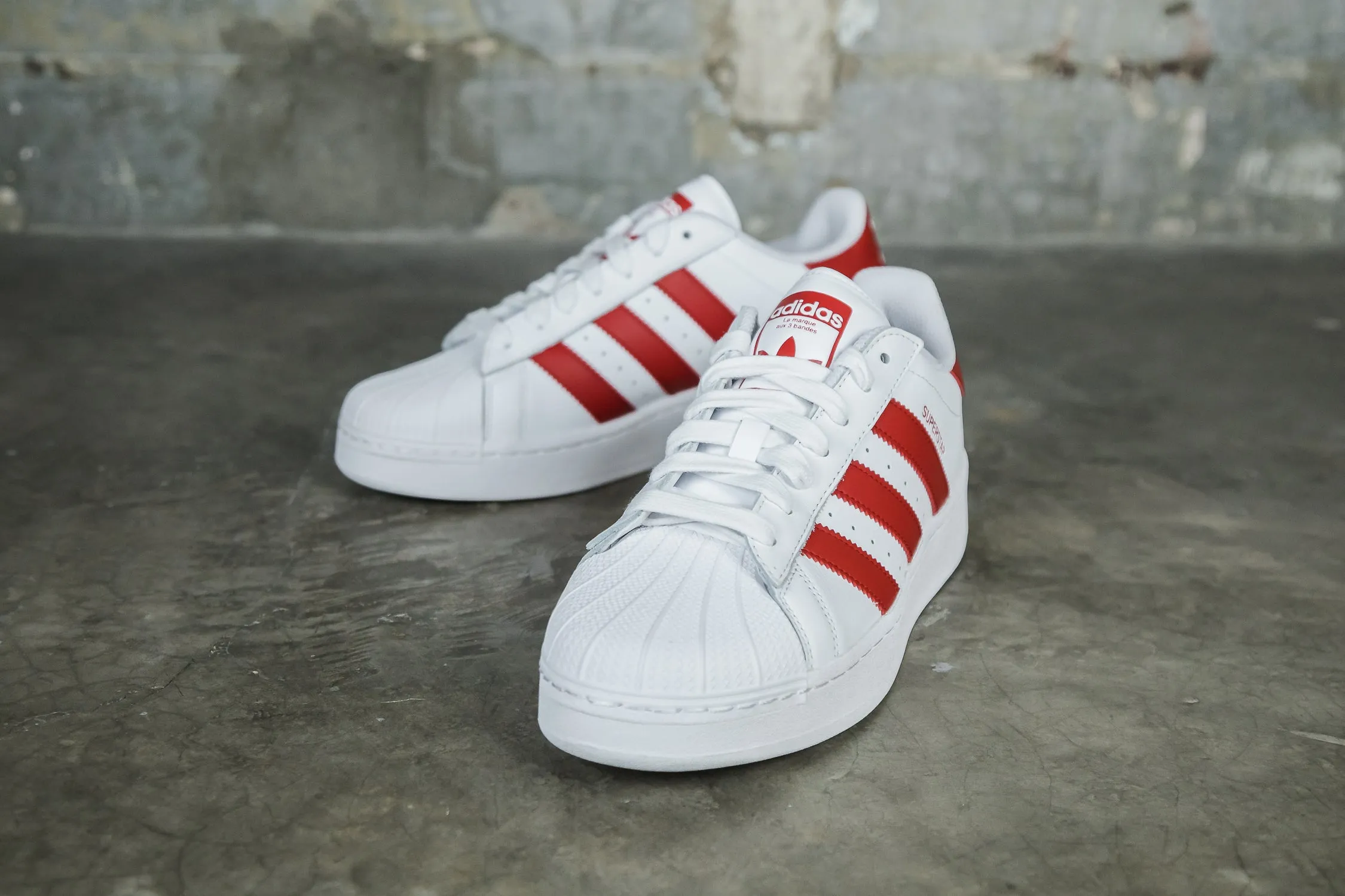 adidas Superstar XLG