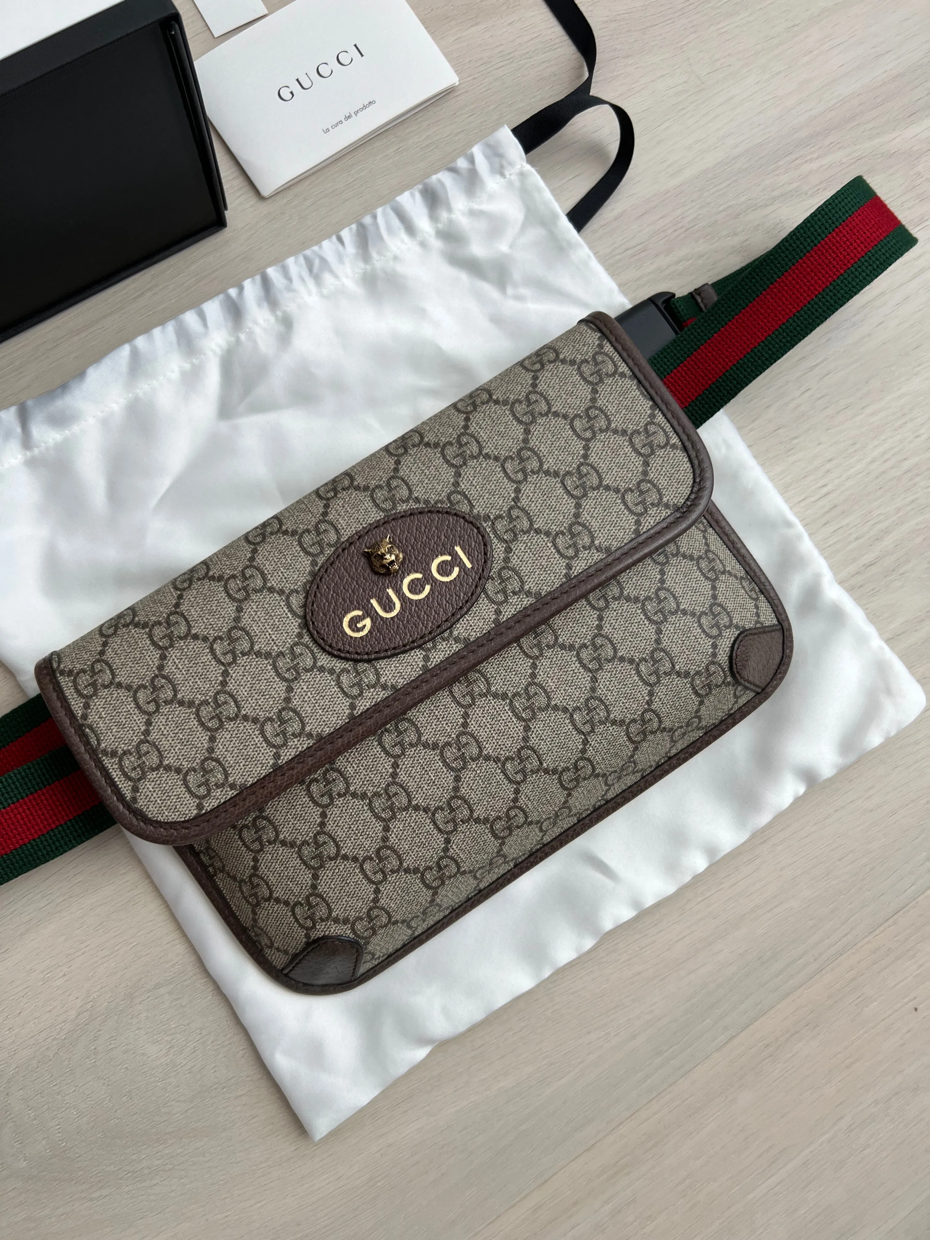 Gucci Neo Vintage GG Supreme Belt Bag