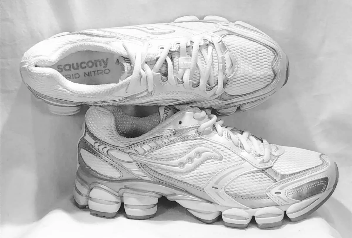 SAUCONY Women's Nitro Running  Shoe - Preowned