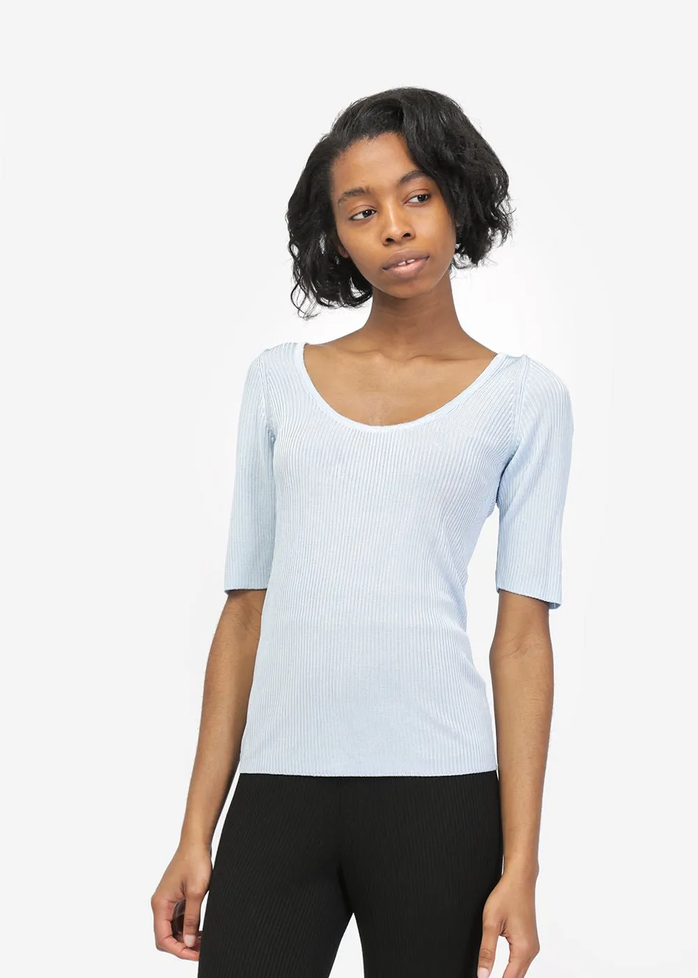 Short Sleeve Scoop Neck Knit