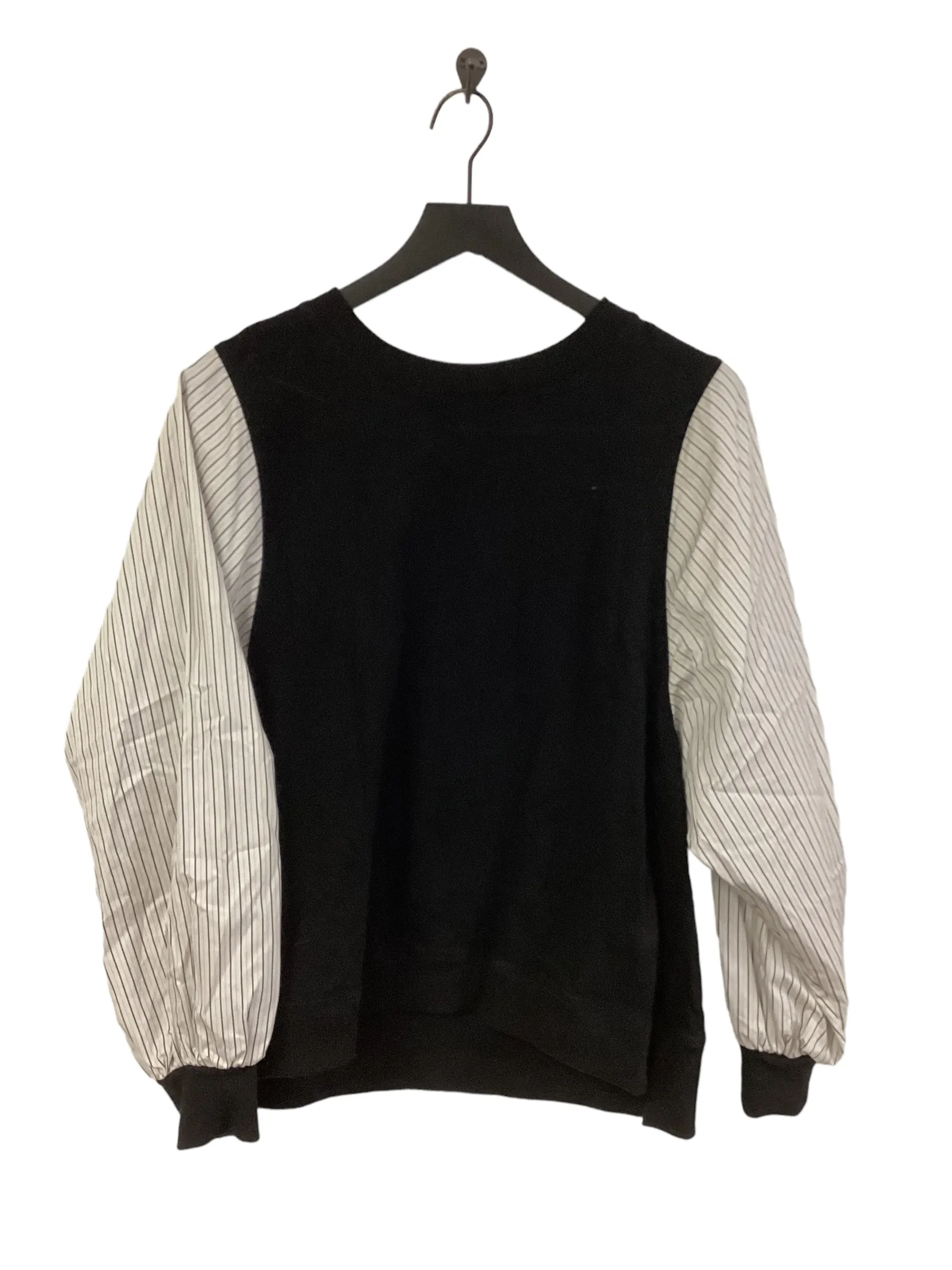 Top Long Sleeve By Clothes Mentor  Size: M