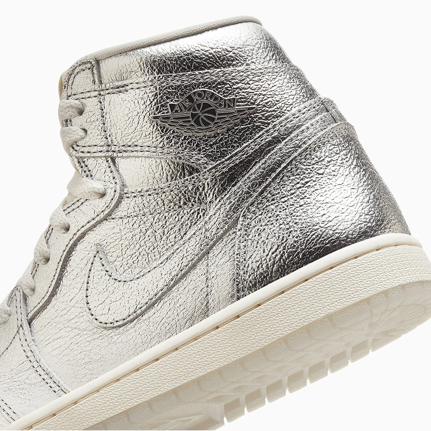 Women's Air Jordan 1 Retro OG Chrome